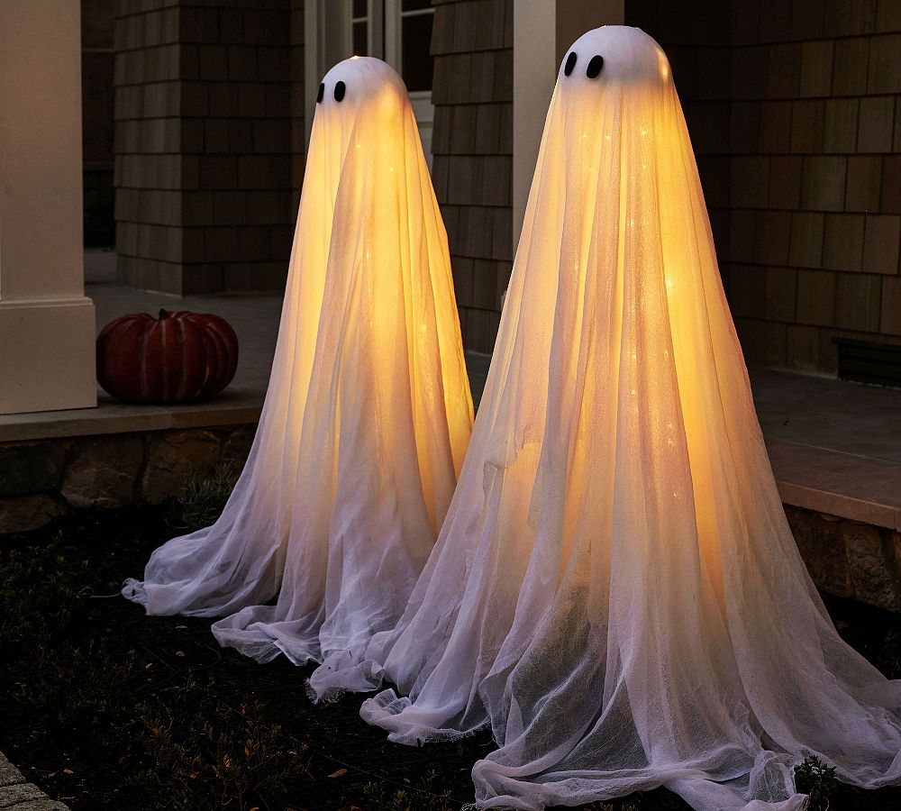 👻 3-5ft Adjustable Glowing Ghost Halloween Decoration | Indoor/Outdoor